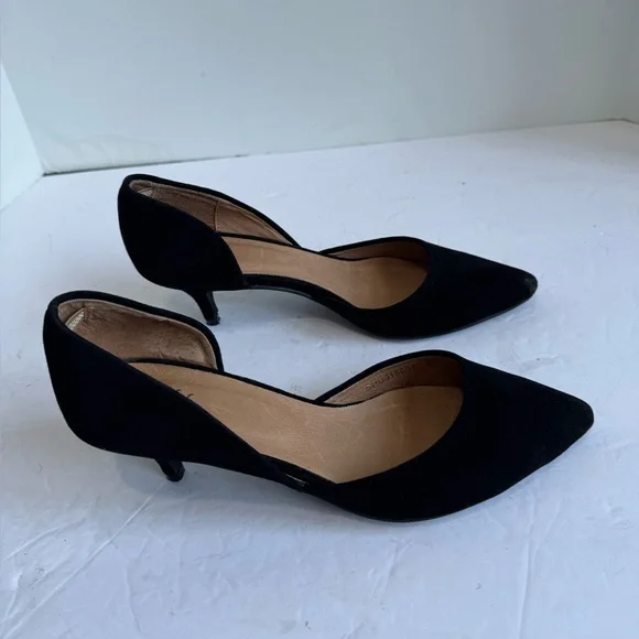 Black suede shoes are J.Jill Marlowe d'Orsay kitten heels.  Size 8 - Picture 6 of 12